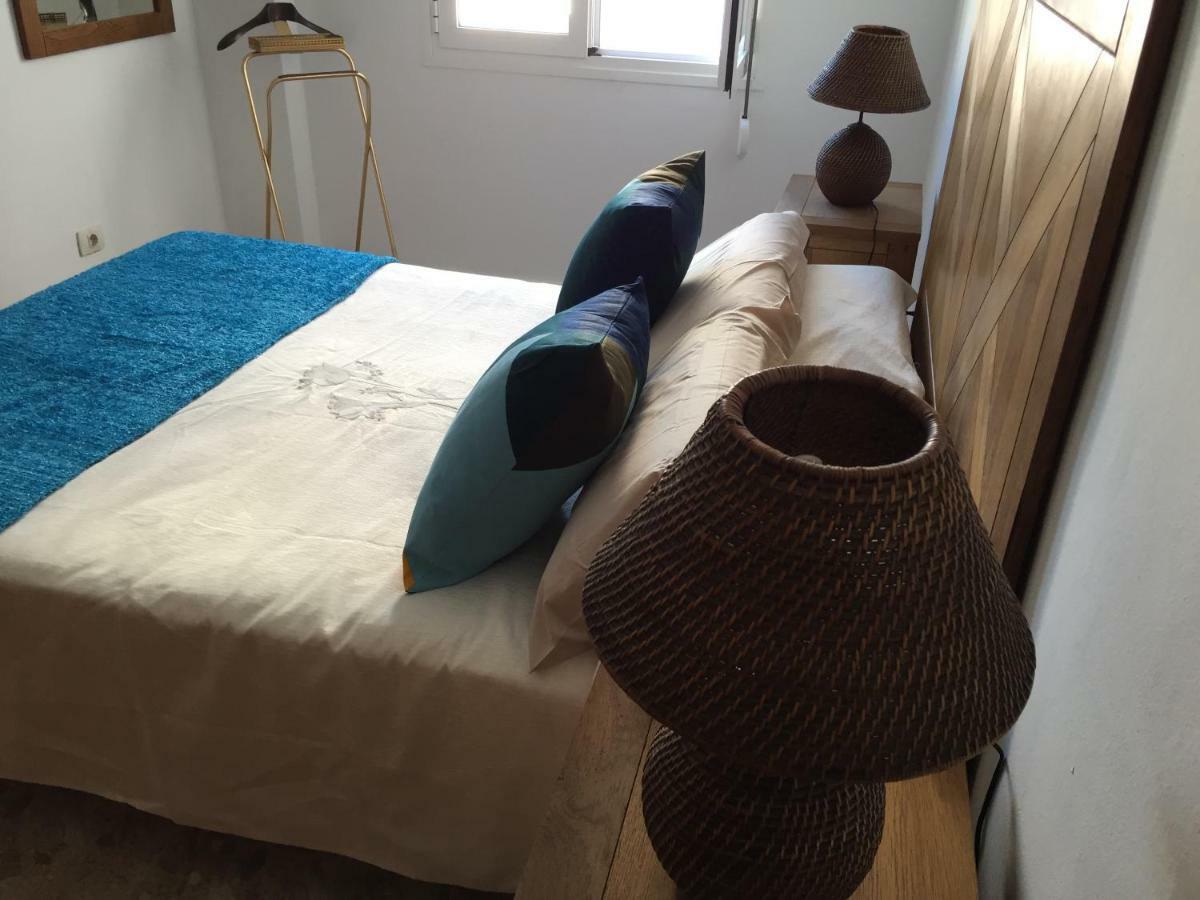 Apartamento Situado En El Centro De Santa Cruz Apartment Ngoại thất bức ảnh